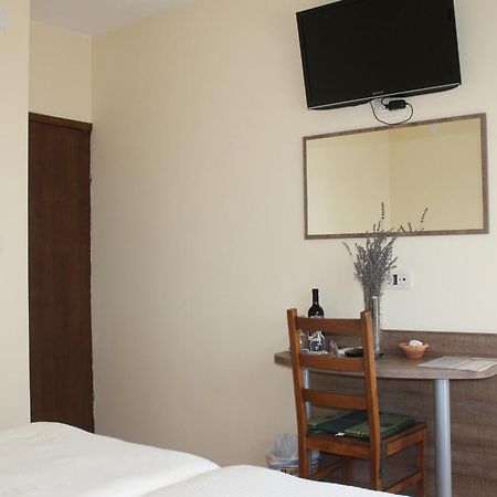 Rooms & Apartment Vinia เบียโลวาร์ ห้อง รูปภาพ
