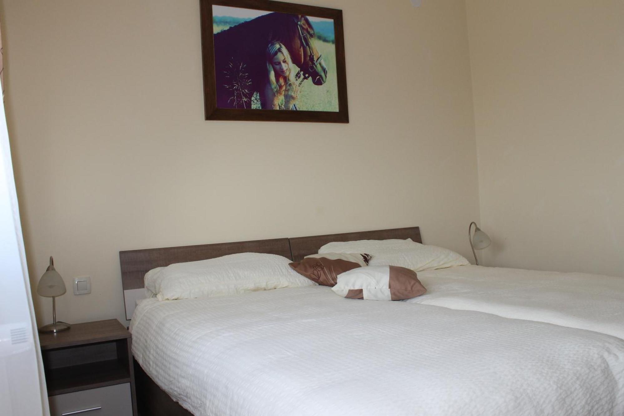Rooms & Apartment Vinia เบียโลวาร์ ห้อง รูปภาพ