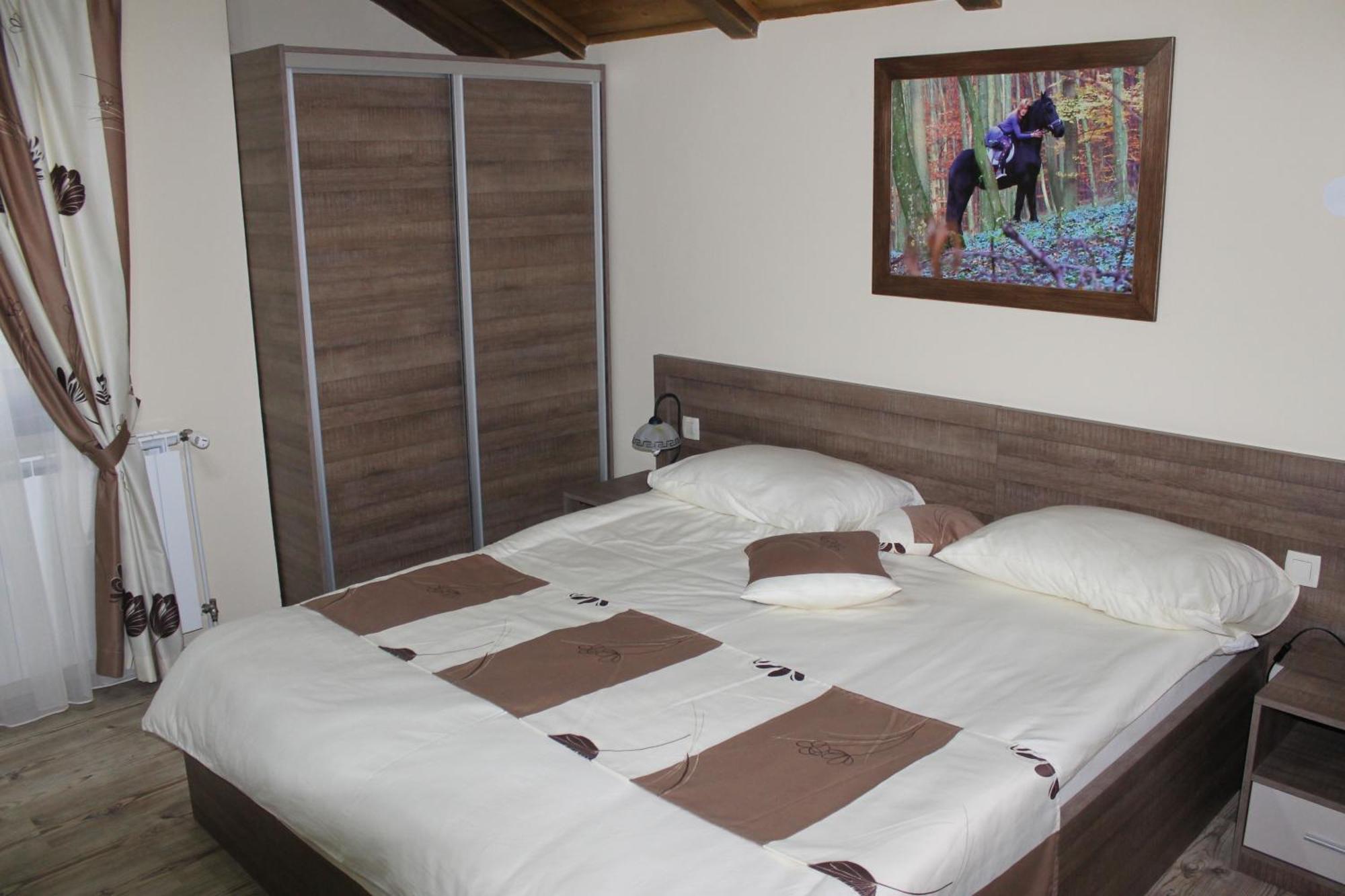 Rooms & Apartment Vinia เบียโลวาร์ ห้อง รูปภาพ